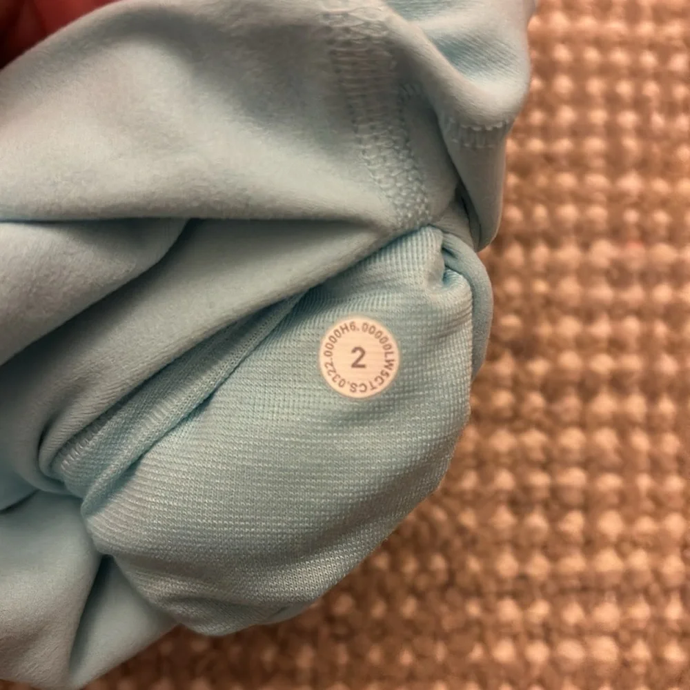 Lululemon align leggings - Picture 3 of 3